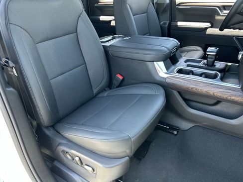 Used 2026 GMC Sierra 1500 SLT w/ SLT Premium Package AWD/4WD image 27