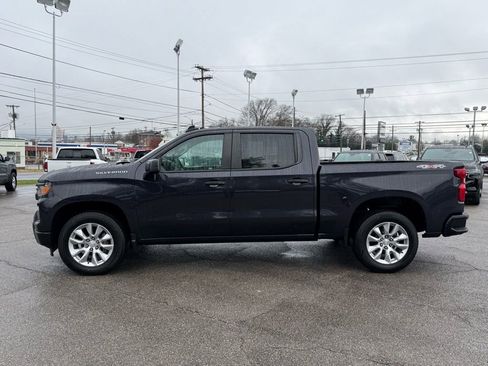 Used 2022 Chevrolet Silverado 1500 Custom image 7