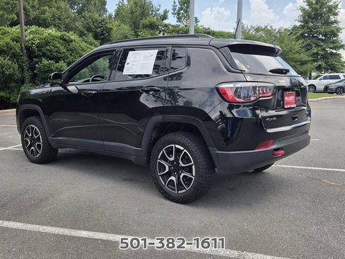 Used 2024 Jeep Compass Trailhawk AWD/4WD image 3