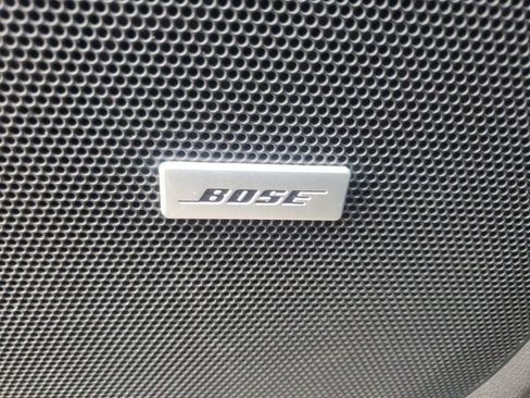 Used 2020 Chevrolet Traverse LT w/ LT Premium Package image 17