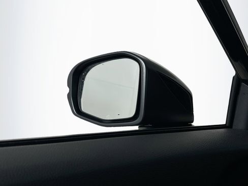 Used 2025 Honda CR-V EX-L image 16