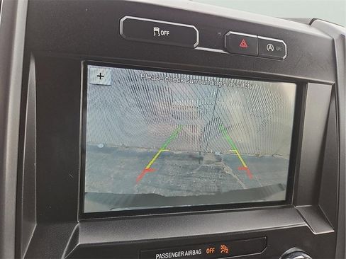 Used 2019 Ford F150 XLT image 12