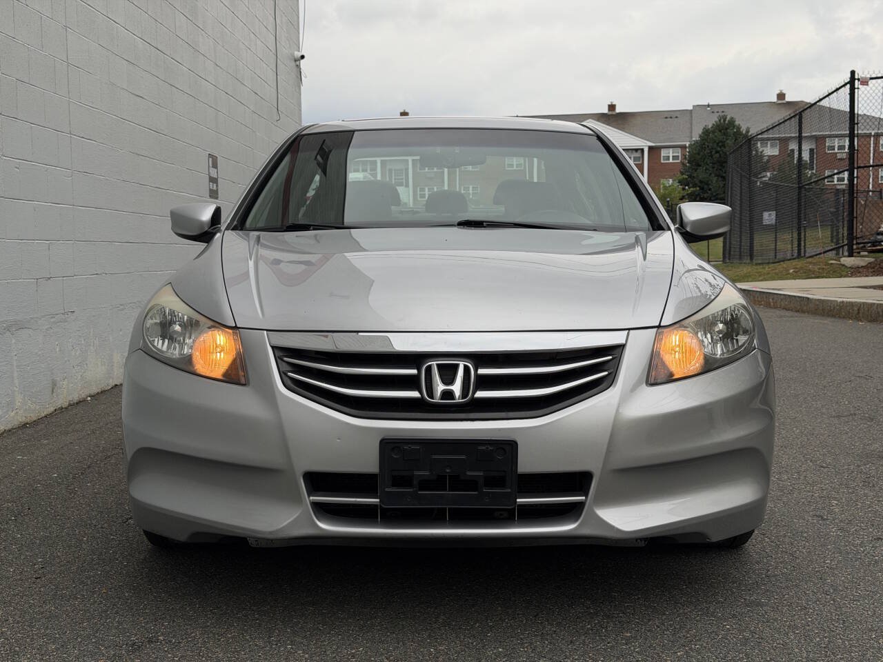 Used 2011 Honda Accord EX-L image 6