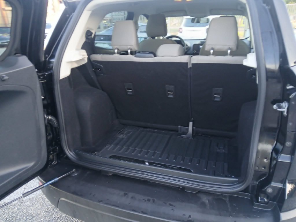 Used 2021 Ford EcoSport S FWD image 15