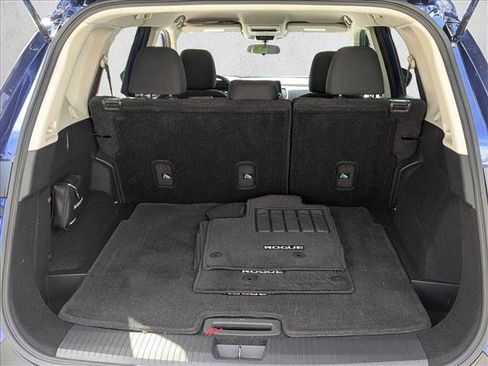 Certified 2023 Nissan Rogue S FWD image 6