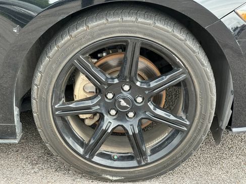 Used 2019 Ford Mustang Coupe w/ Equipment Group 101A RWD image 24