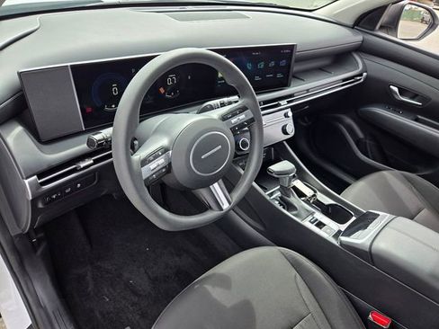 Used 2025 Hyundai Tucson SEL image 9