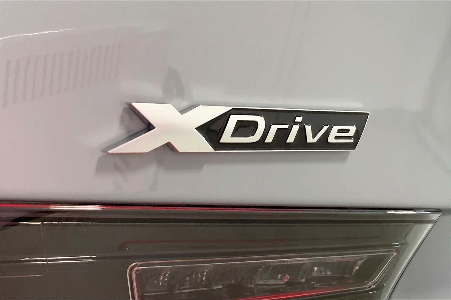 Used 2026 BMW M340i xDrive w/ Premium Package AWD/4WD image 10