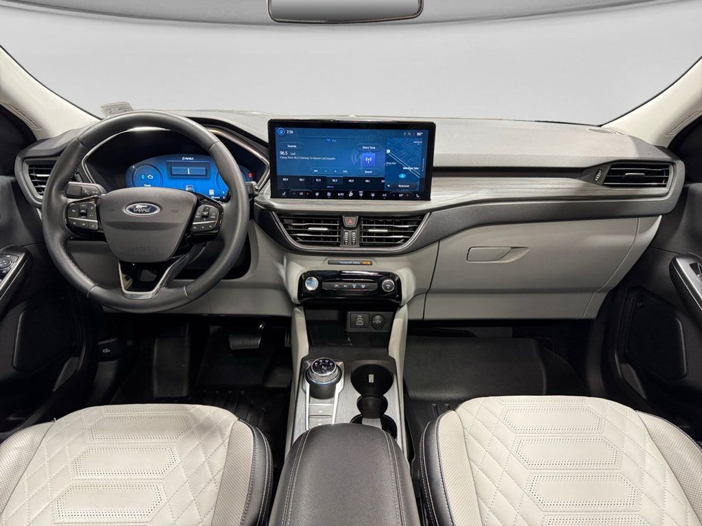 Used 2024 Ford Escape SE w/ PHEV Premium Package FWD image 16