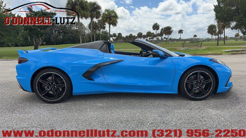 Used 2020 Chevrolet Corvette Stingray Premium Conv w/ 3LT Preferred Equipment Group RWD image 5