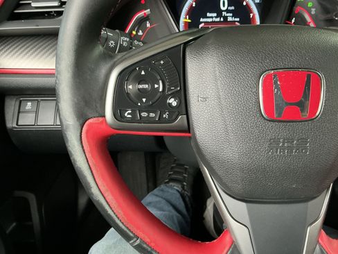 Used 2017 Honda Civic Type R image 12
