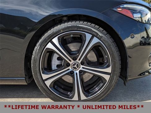 Used 2023 Mercedes-Benz C 300 Sedan image 12
