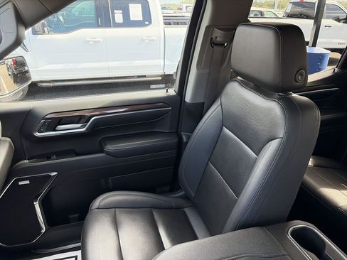 Used 2023 Chevrolet Silverado 1500 RST image 24