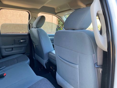 Used 2020 RAM 1500 Classic Warlock w/ Electronics Group image 32