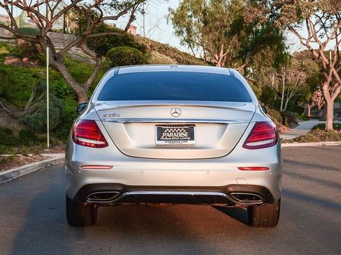 Used 2018 Mercedes-Benz E 300 E 300 w/ Premium 1 Package image 5