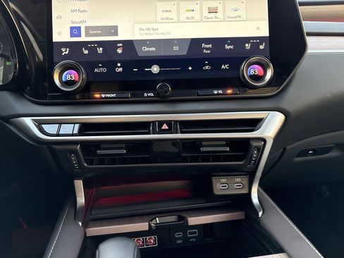 Used 2025 Lexus RX 350 350 Luxury w/ Convenience Package image 29