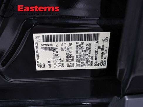 Used 2023 Nissan Rogue S AWD/4WD image 35