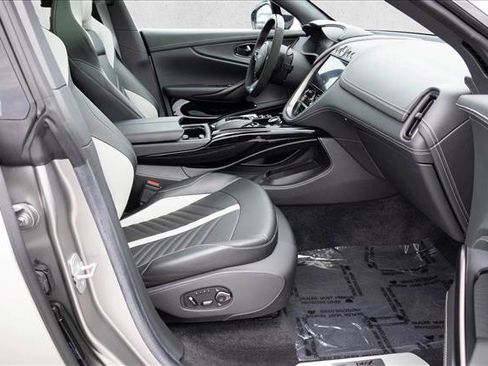 Used 2024 Aston Martin DBX 707 image 27