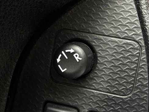 Used 2014 Scion FR-S RWD image 48