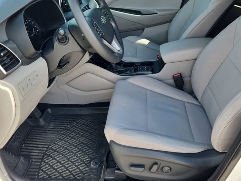 Used 2021 Hyundai Tucson Sport image 10