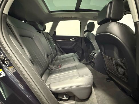 Used 2018 Audi Q5 2.0T Premium Plus w/ Premium Plus Package image 44