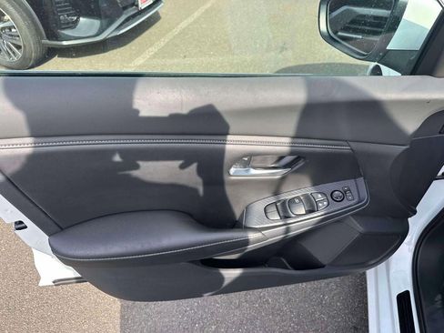 Certified 2023 Nissan Sentra SV w/ Trunk Package image 14