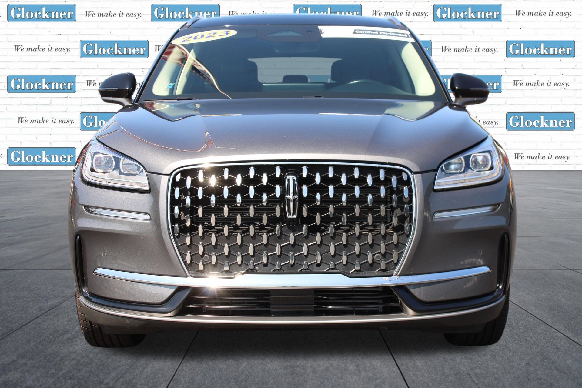 Used 2023 Lincoln Corsair Reserve w/ Equipment Group 201A AWD/4WD image 2