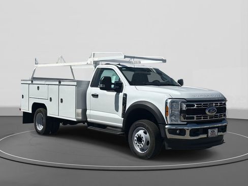 New 2024 Ford F450 XL w/ XL Chrome Package image 3