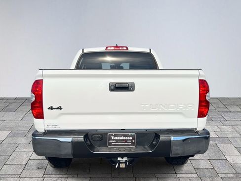 Used 2020 Toyota Tundra SR5 w/ SR5 Upgrade Package image 6