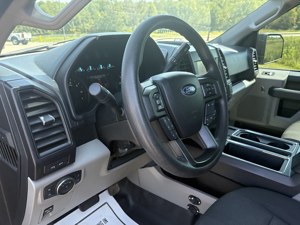 Used 2020 Ford F150 XL w/ Equipment Group 101A Mid AWD/4WD image 28