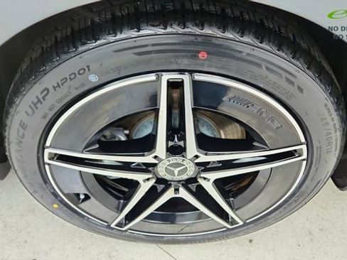Used 2024 Mercedes-Benz C 300 4MATIC Sedan w/ Pinnacle Trim Package image 60