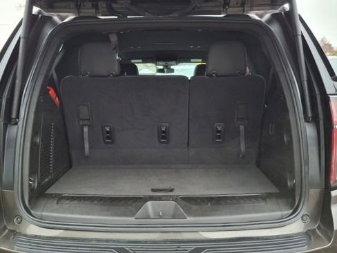 Used 2021 Chevrolet Tahoe LT image 16