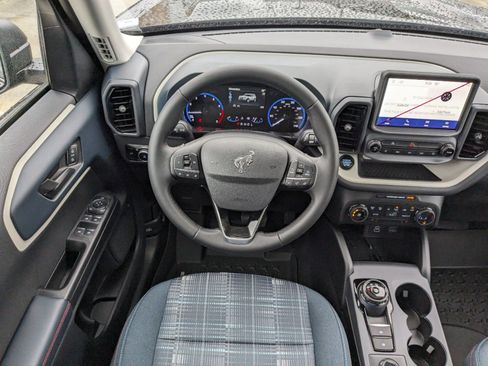 New 2024 Ford Bronco Sport Heritage w/ Heritage Convenience Package image 17