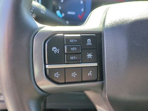 Used 2025 Ford F150 Lariat AWD/4WD image 16