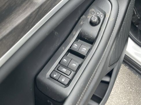 New 2025 Jeep Grand Cherokee Limited image 13