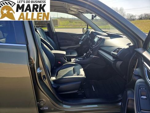 Used 2024 Subaru Forester Limited AWD/4WD image 28
