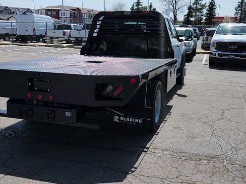 New 2025 Ford F550 4x4 SuperCab Super Duty image 7