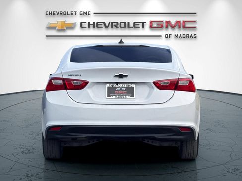 Used 2020 Chevrolet Malibu LS FWD image 4