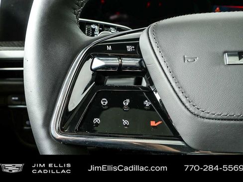 Used 2026 Cadillac Escalade V image 11