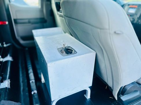 Used 2018 Ford F150 XL w/ Equipment Group 101A Mid RWD image 17