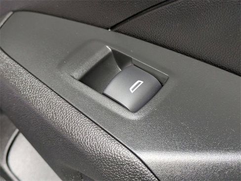 New 2026 Chevrolet Trax LT w/ Driver Confidence Package image 30