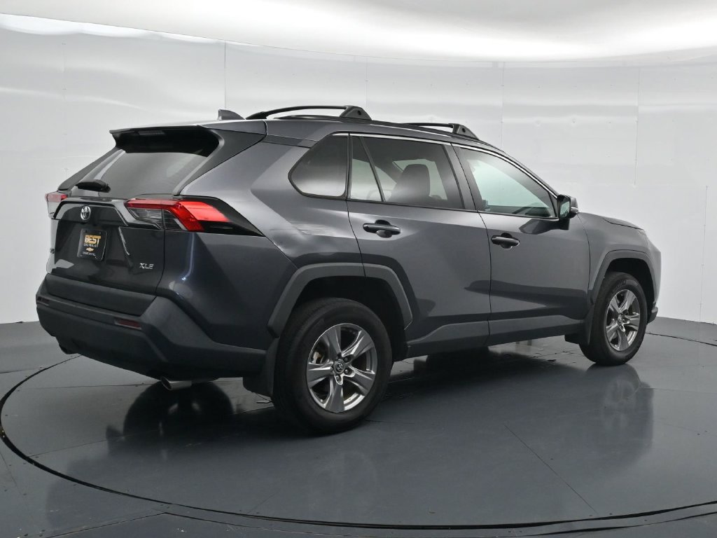 Used 2024 Toyota RAV4 XLE FWD image 7