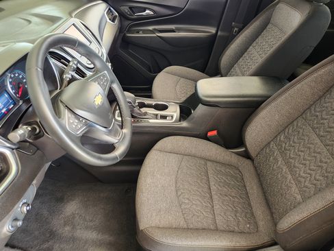 Used 2024 Chevrolet Equinox LT AWD/4WD image 14