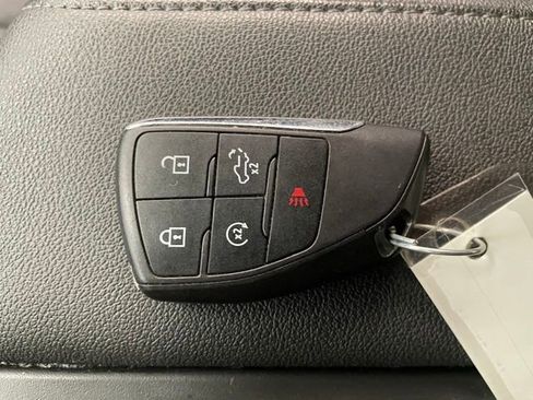 Certified 2022 Chevrolet Silverado 1500 LT Trail Boss w/ LPO, Dark Essentials Package image 24