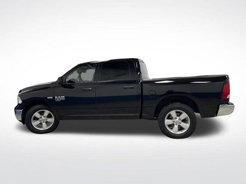 Used 2022 RAM 1500 Classic SLT image 10