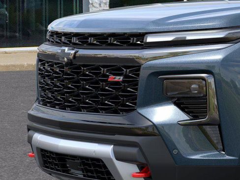 New 2026 Chevrolet Traverse Z71 image 13