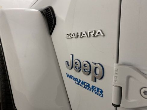 Used 2021 Jeep Wrangler Unlimited Sahara w/ Cold Weather Group image 99