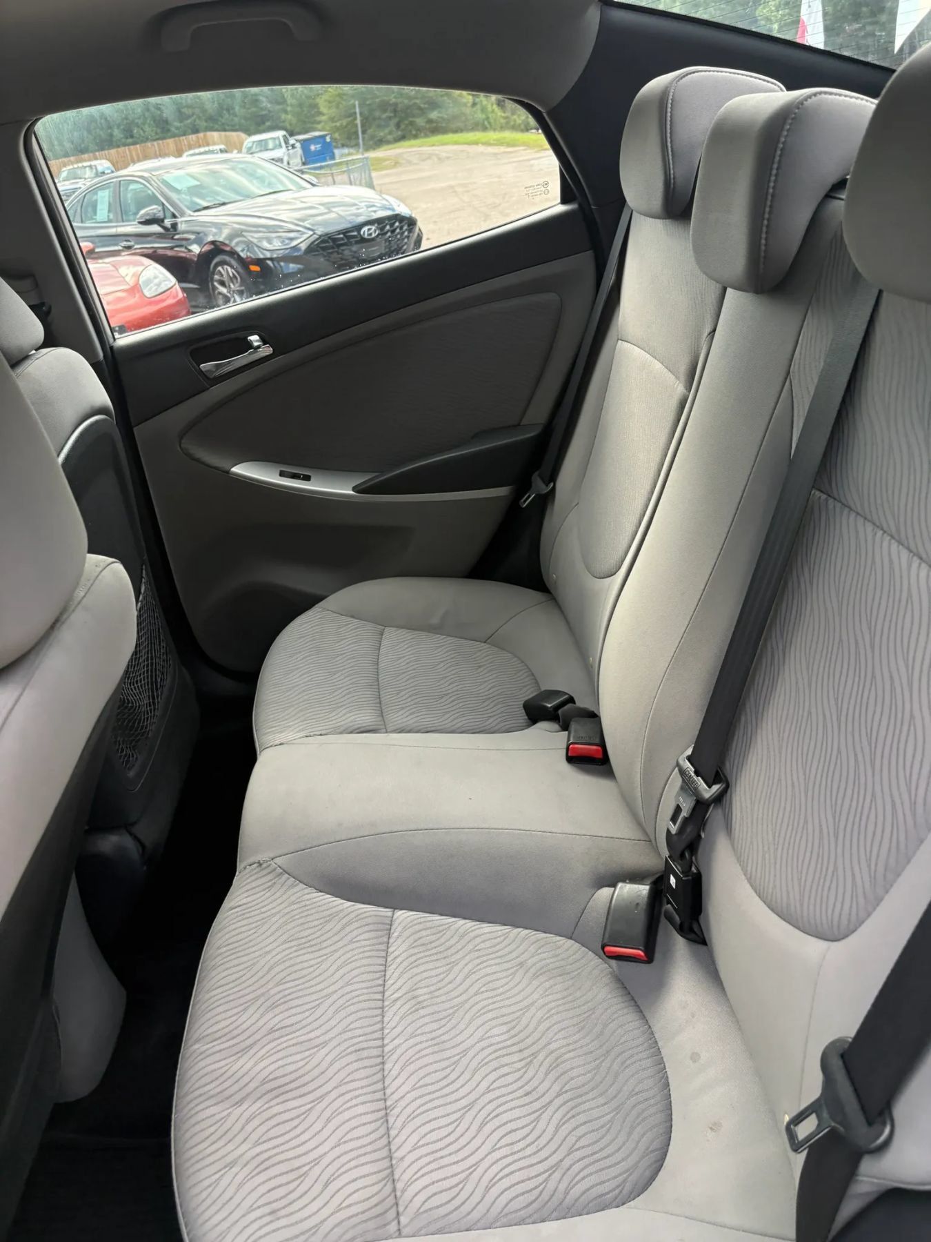 Used 2014 Hyundai Accent GLS w/ Option Group 2 FWD image 22