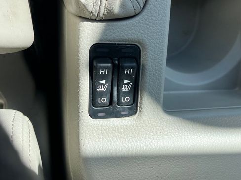 Used 2013 Subaru Crosstrek 2.0i Limited image 17