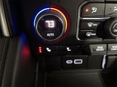 Used 2023 Chevrolet Tahoe LT image 31